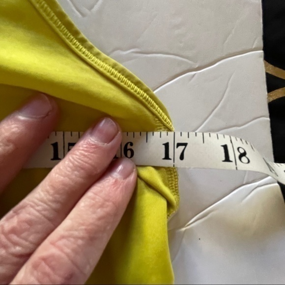 Athletic Top By Nike Pro - Picture 6 of 8